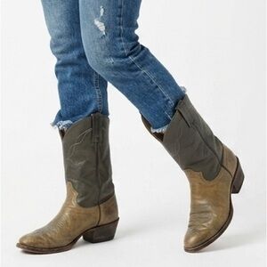 70’s Vintage TONY LAMA 10D Black Label TwoTone Leather Western Cowboy Boot Rodeo